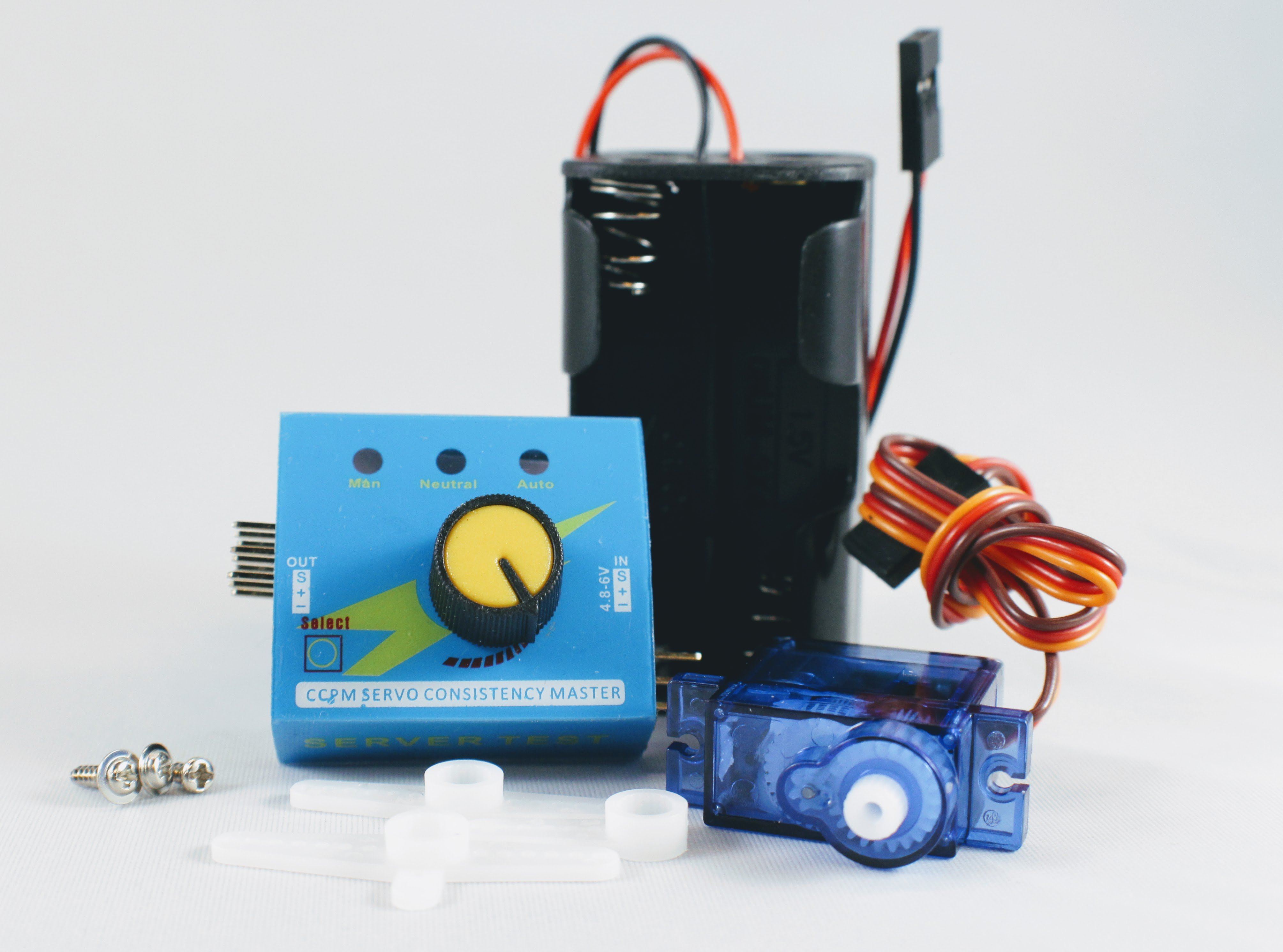 Servo Tester Kit: Single Servo Motor With Battery Holder And Servo Horns (Ages 6+) Robotics Kits Barnabas Robotics