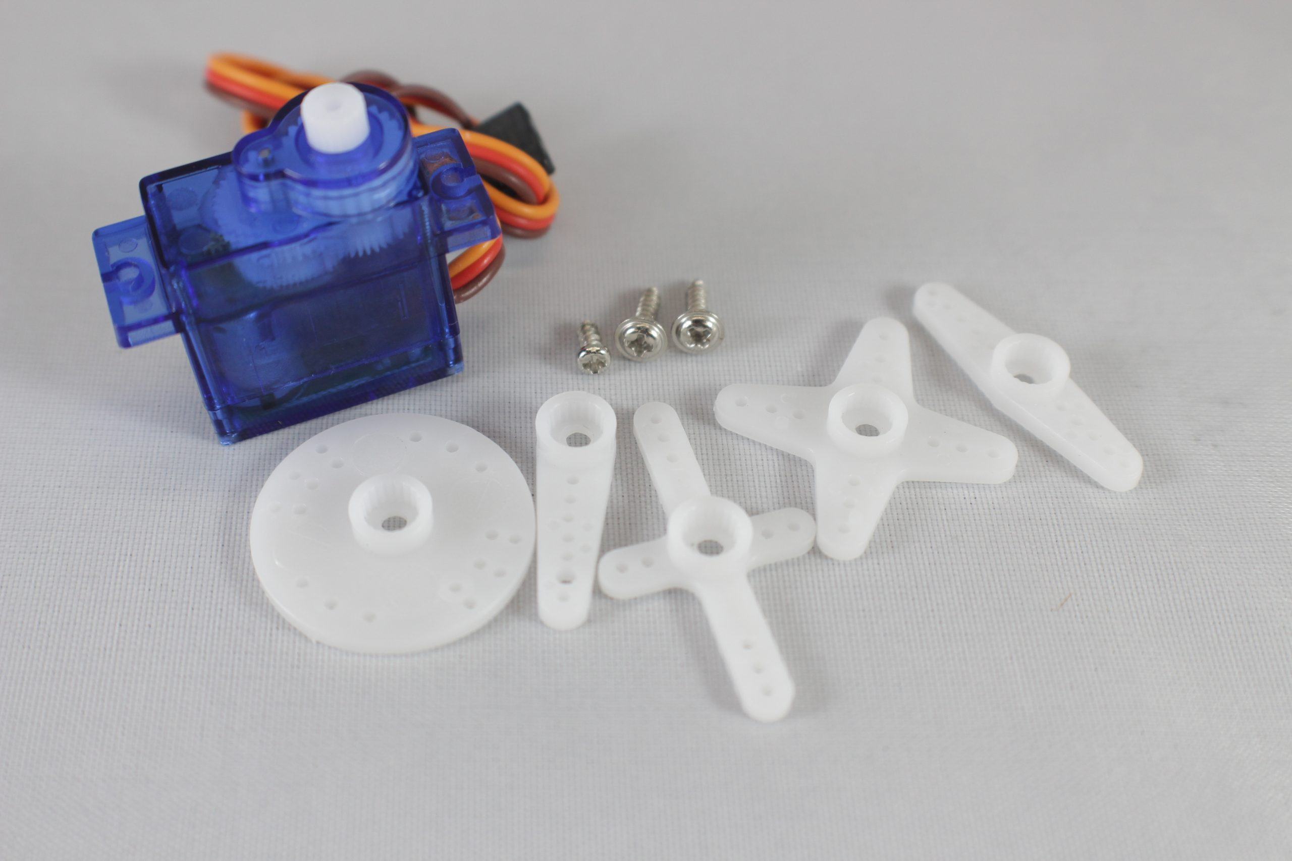 9g Continuous Servo Motor (360 Degrees) 5 units